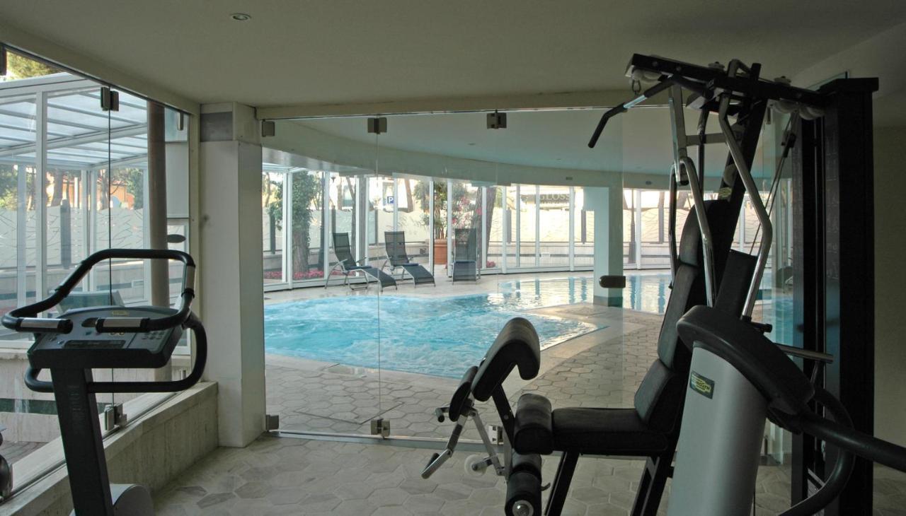 Hotel Globus, Sure Hotel Collection By Best Western Milano Marittima Exterior photo