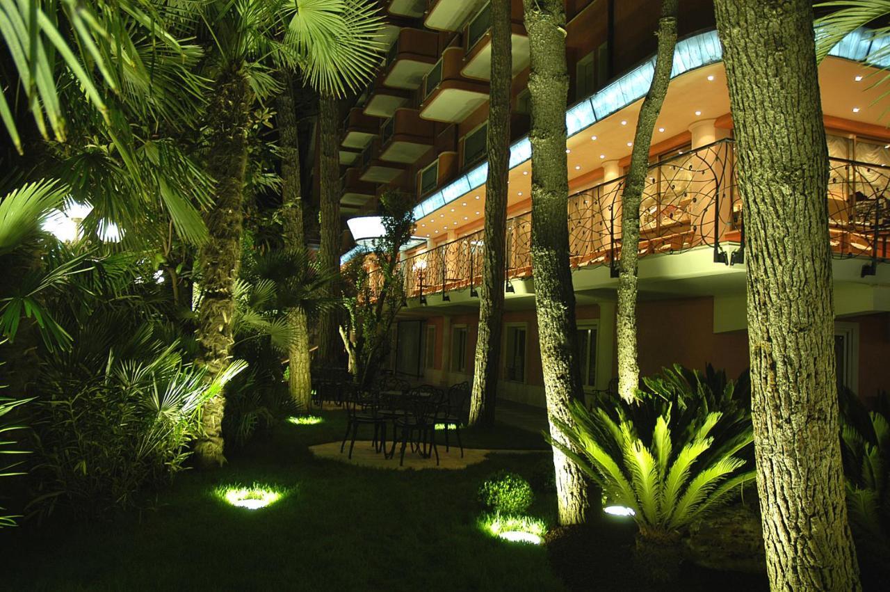 Hotel Globus, Sure Hotel Collection By Best Western Milano Marittima Exterior photo